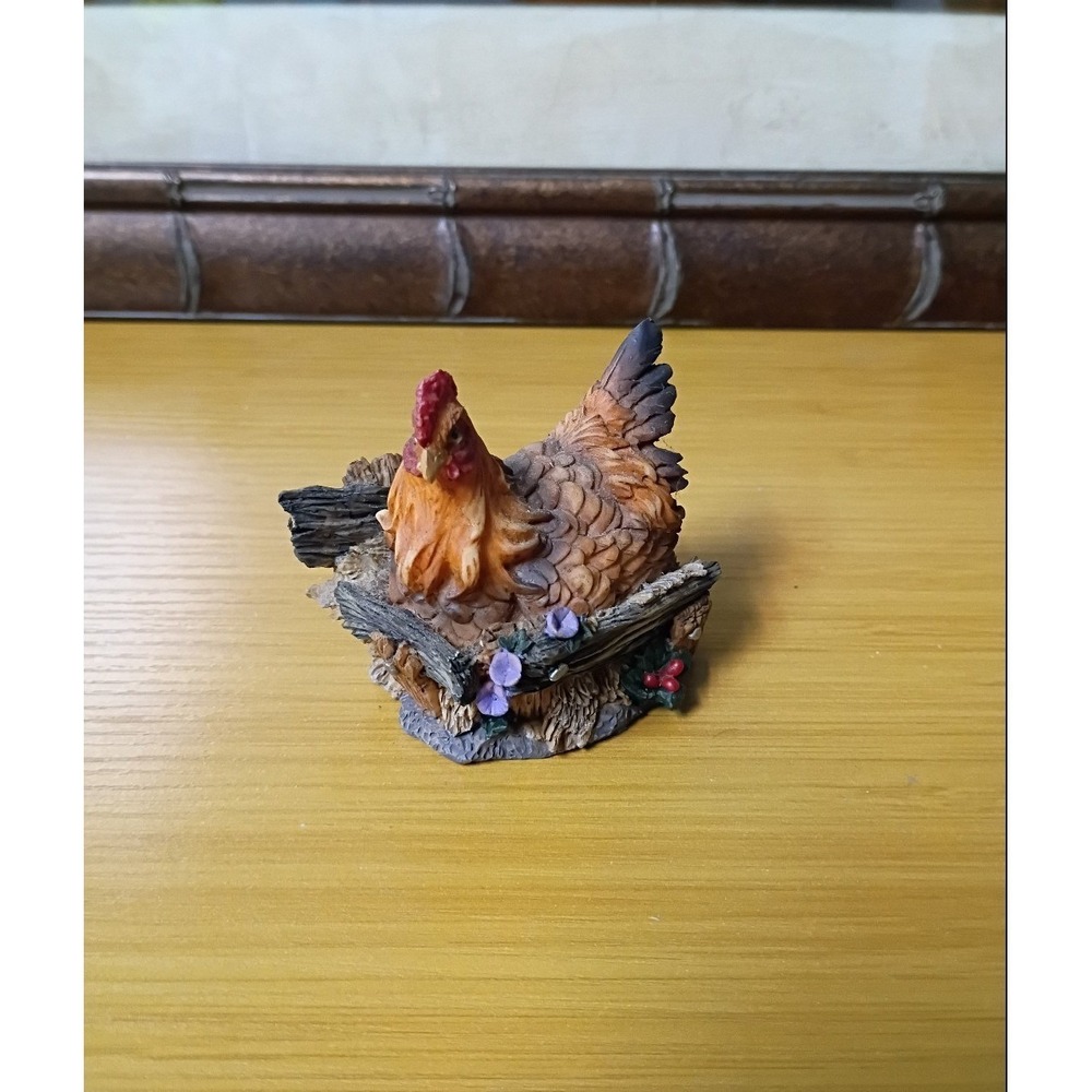 Vintage Miniature Hen Chicken Figurine Farmhouse Decor Rustic Resin Bird
